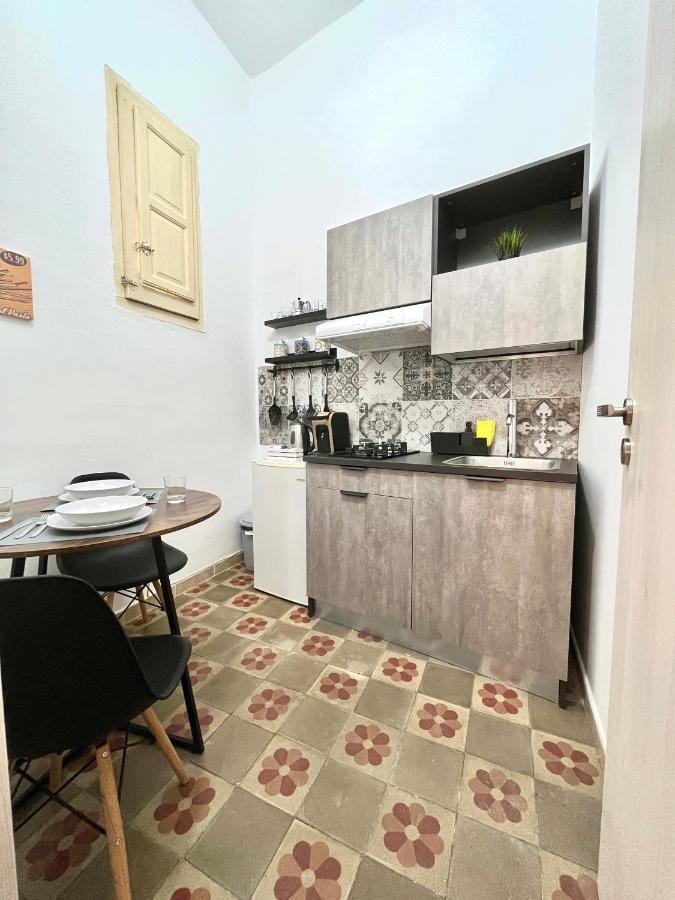 Marilu Apartments Палермо Екстер'єр фото