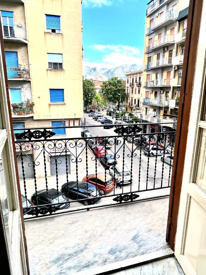 Marilu Apartments Палермо Екстер'єр фото